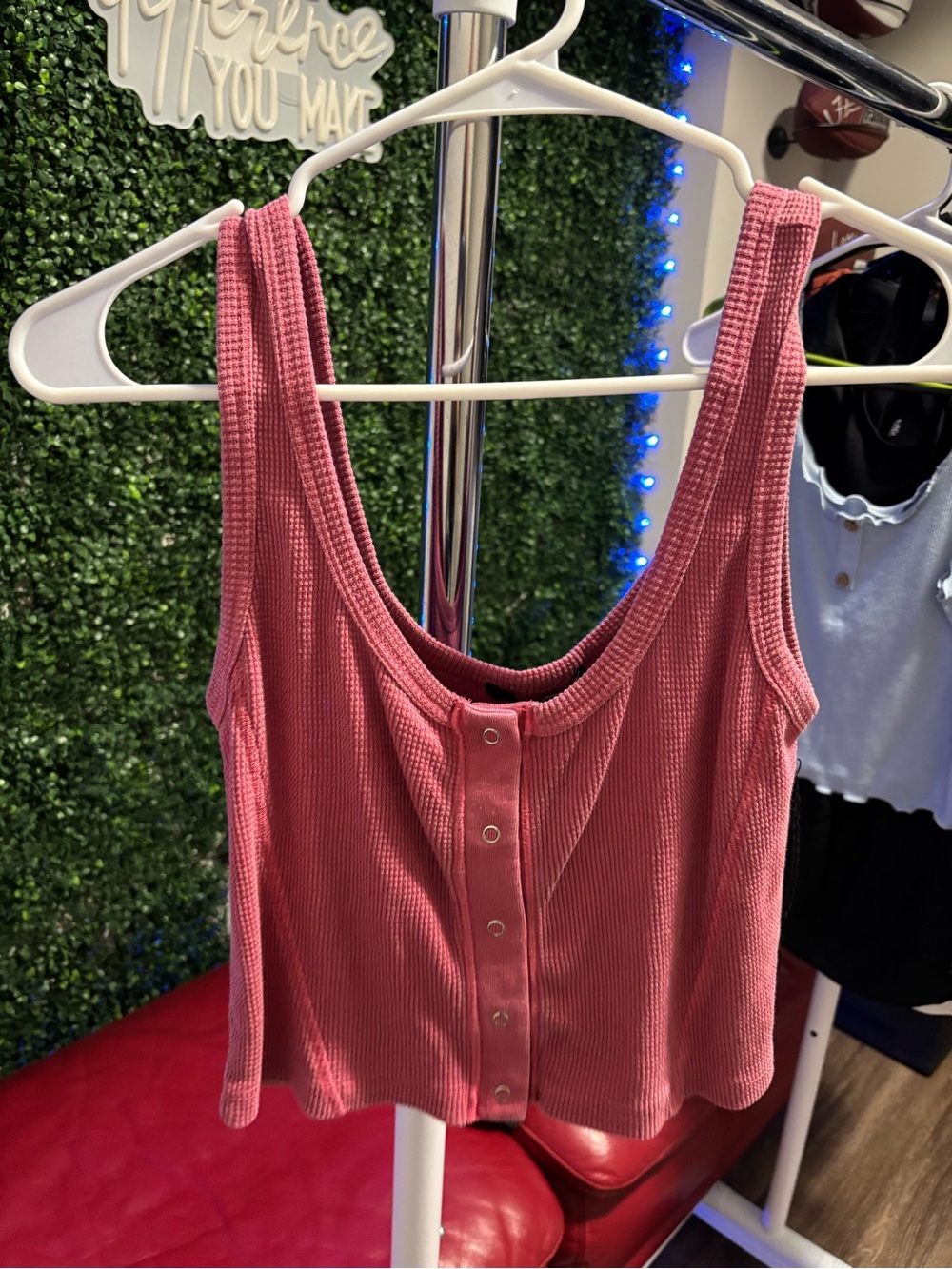 Forever 21 Ribbed Button-Front Crop Tank — Dusty Rose